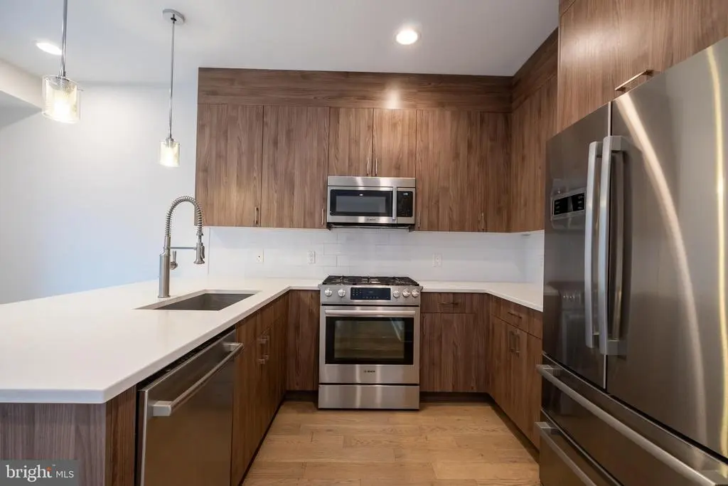 634 N 5th St #18, PHILADELPHIA