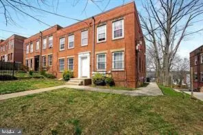 65 Forrester St Sw, WASHINGTON