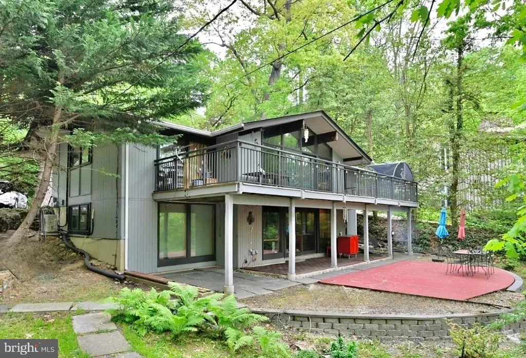 7019 Macarthur Blvd, Bethesda