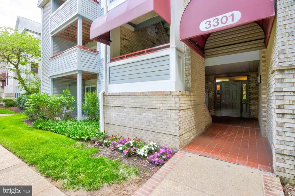 3301 Sir Thomas Dr #6-b-34, Silver Spring