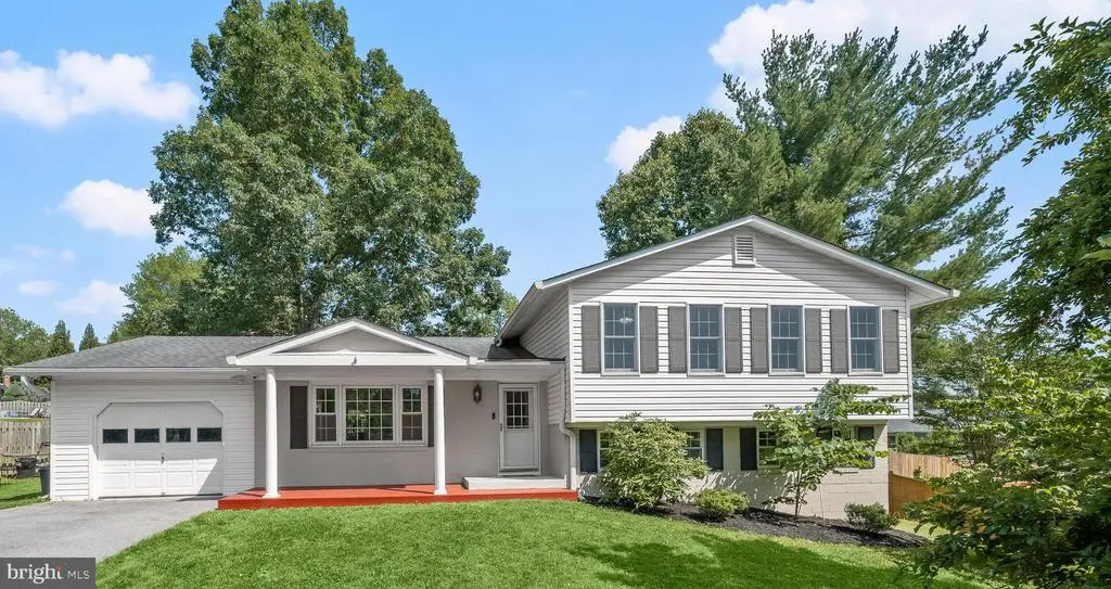 25109 Hickory Ridge Ln, Gaithersburg