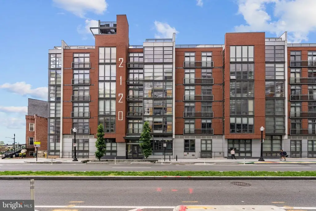 2120 Vermont Ave Nw #411, WASHINGTON