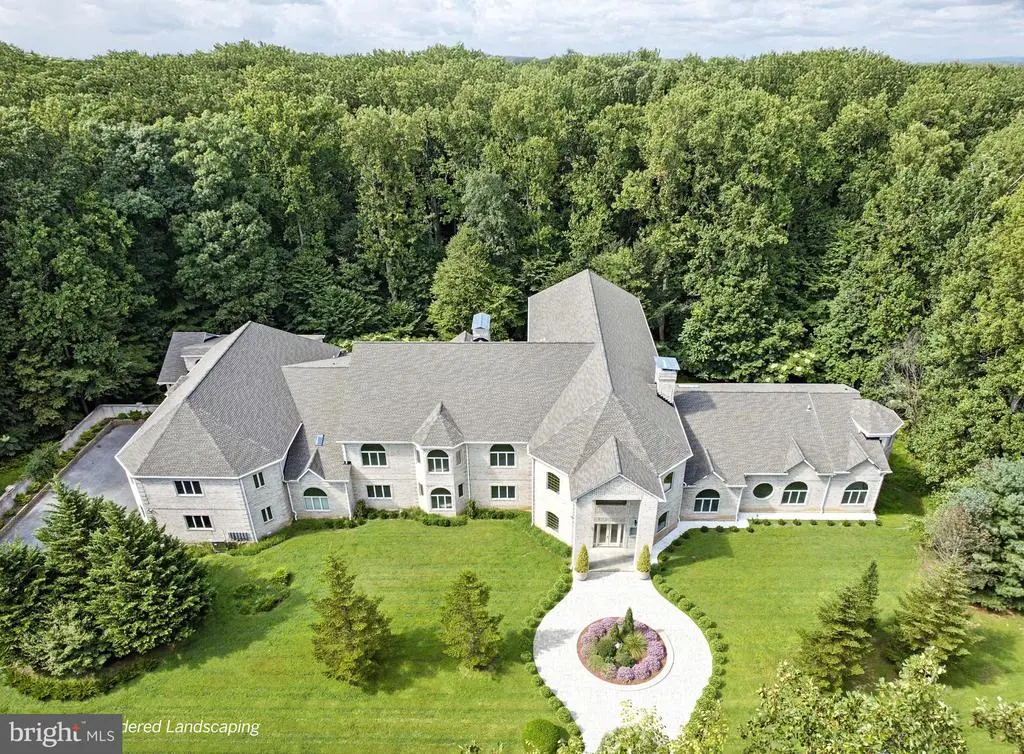 6 Evan Way, PIKESVILLE