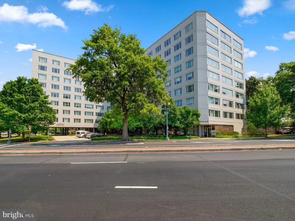 2475 Virginia Ave Nw #608, WASHINGTON