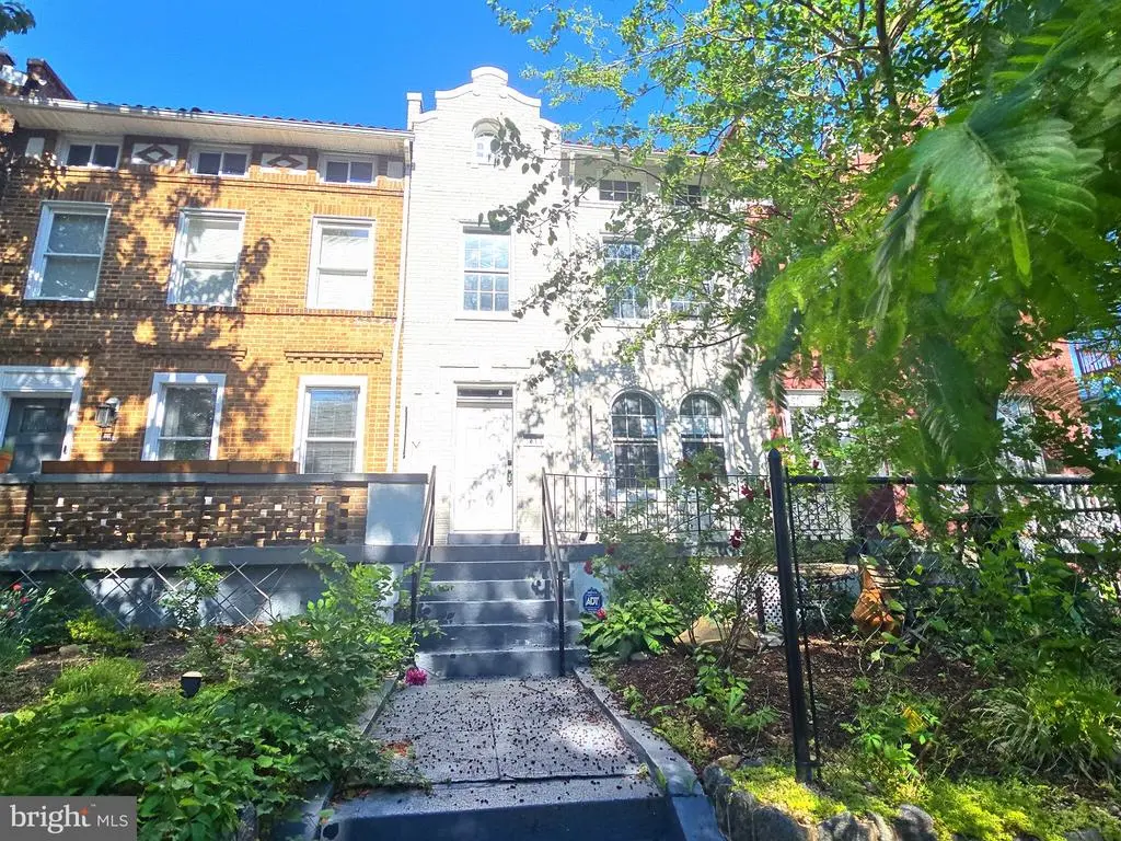 3811 5th St Nw, WASHINGTON