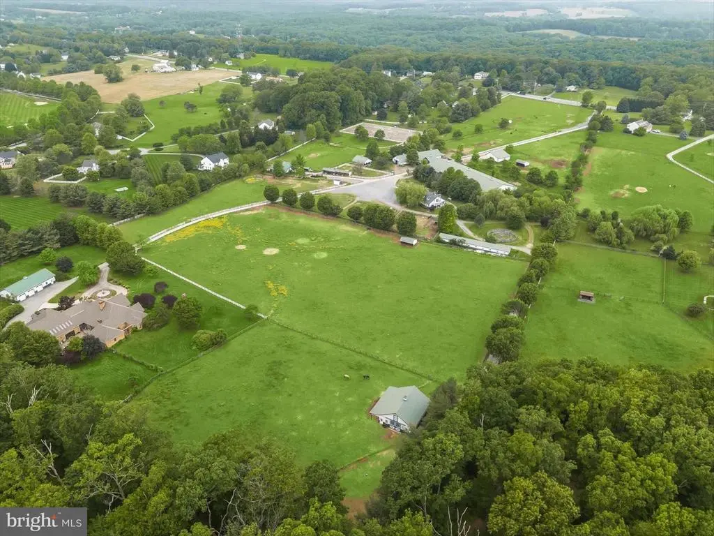 5641 Ridge Rd, Mount Airy