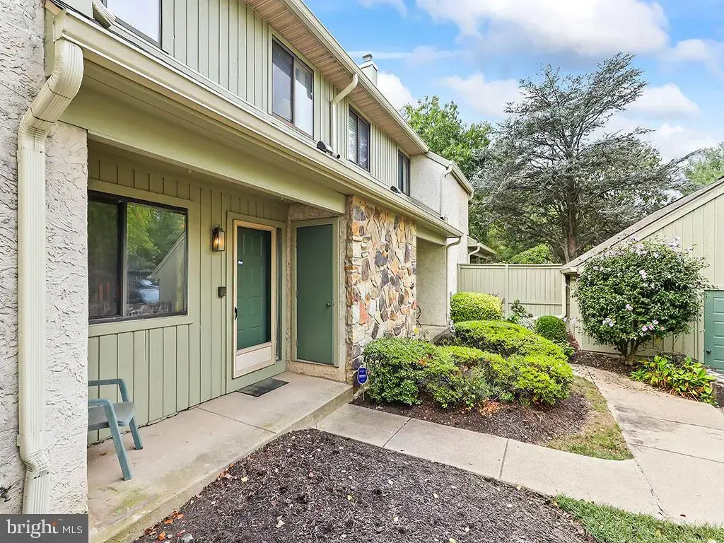 1667 Hunters Ct, YARDLEY