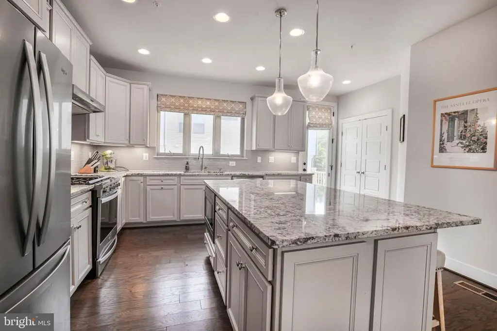 5140 Longstone Way, North Bethesda