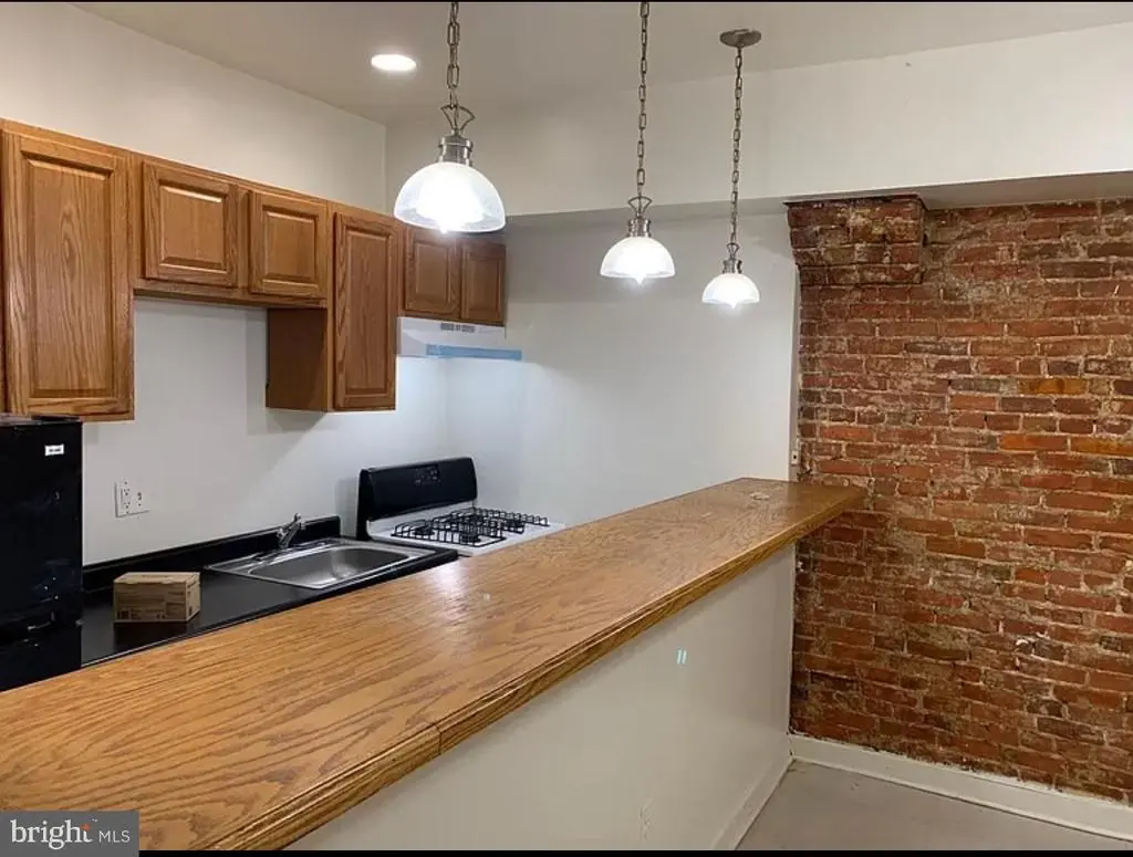 5331 Market St #1r, PHILADELPHIA