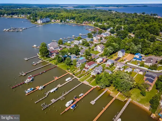 1619 Holly Tree Rd, Middle River
