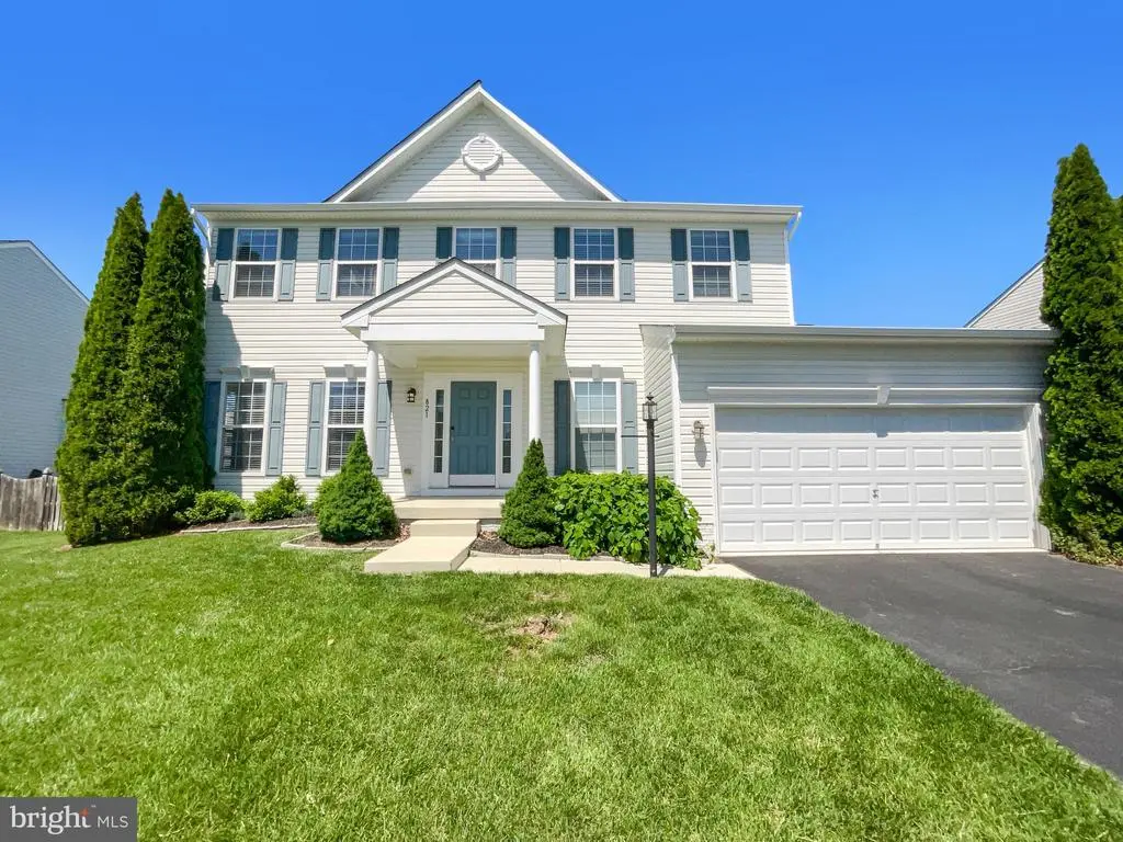 821 Devonshire Cir, Purcellville