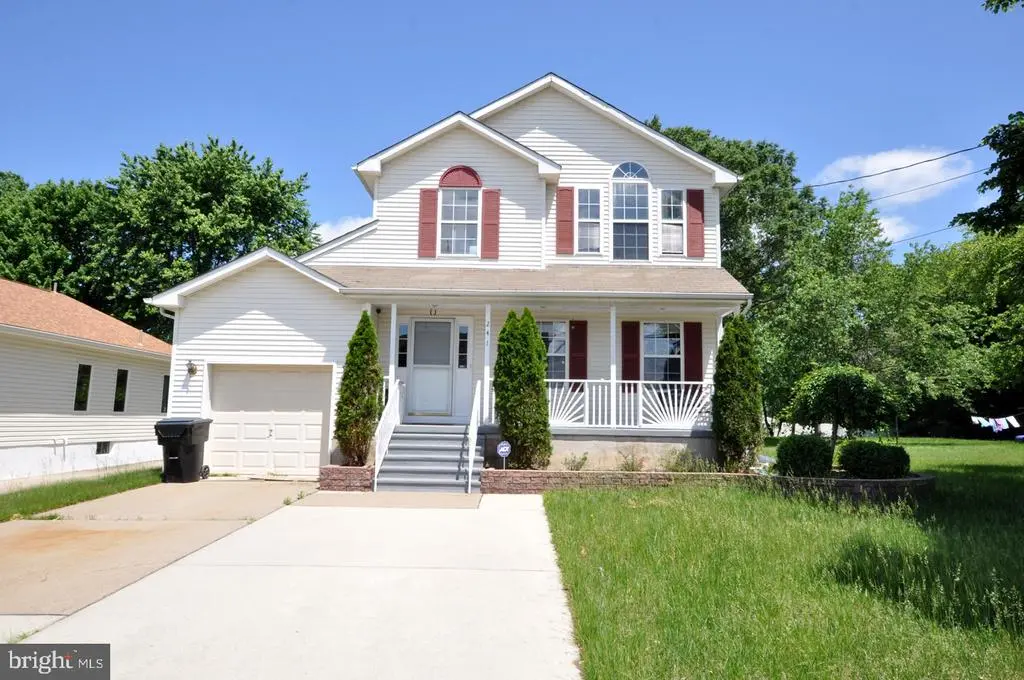 241 Mill Rd, BURLINGTON