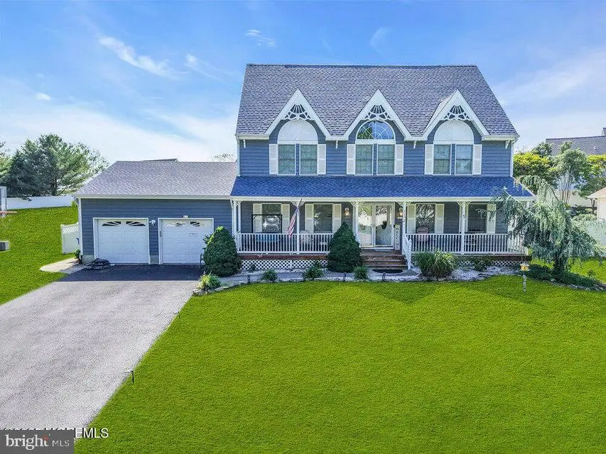 1177 Aster Dr, Toms River