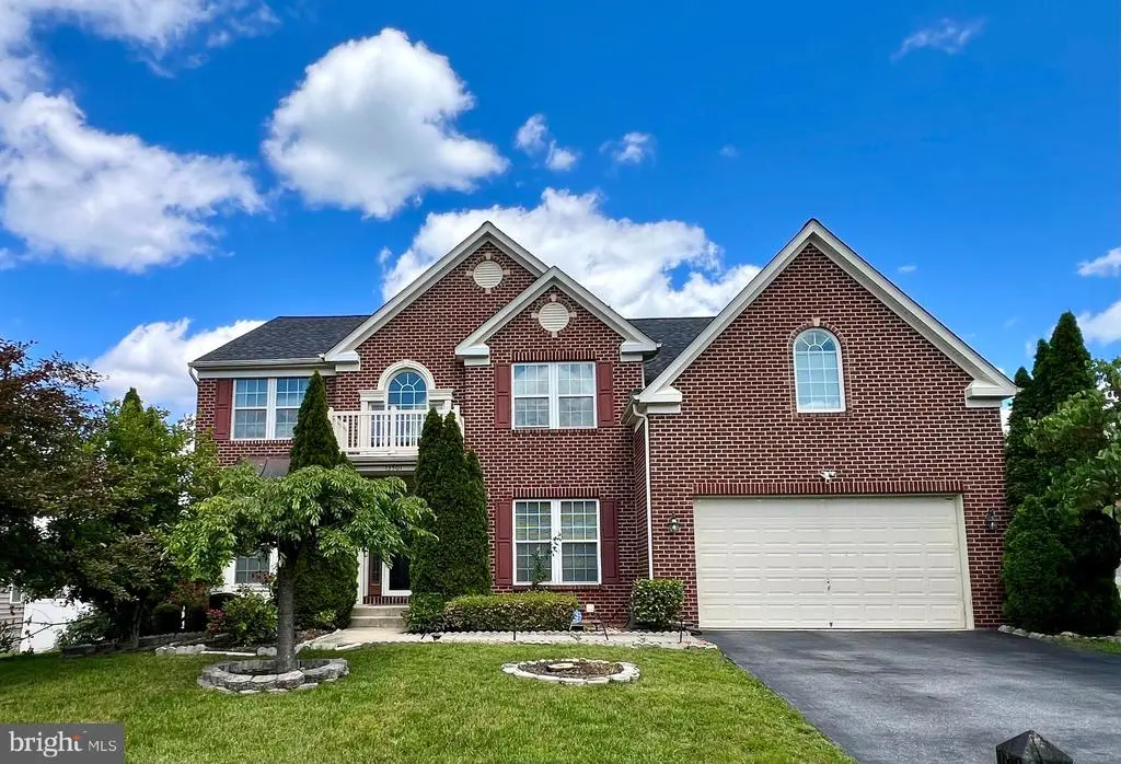 13501 Oaklands Manor Dr, Laurel