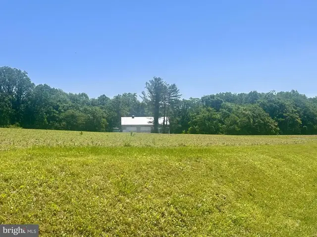 2980 Ross Rd, Saint Leonard