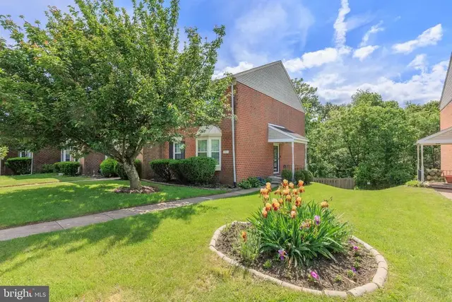 21 Wooden Court, Pikesville
