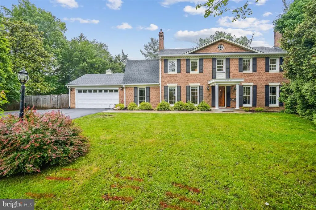 15005 Sunflower Ct, Rockville