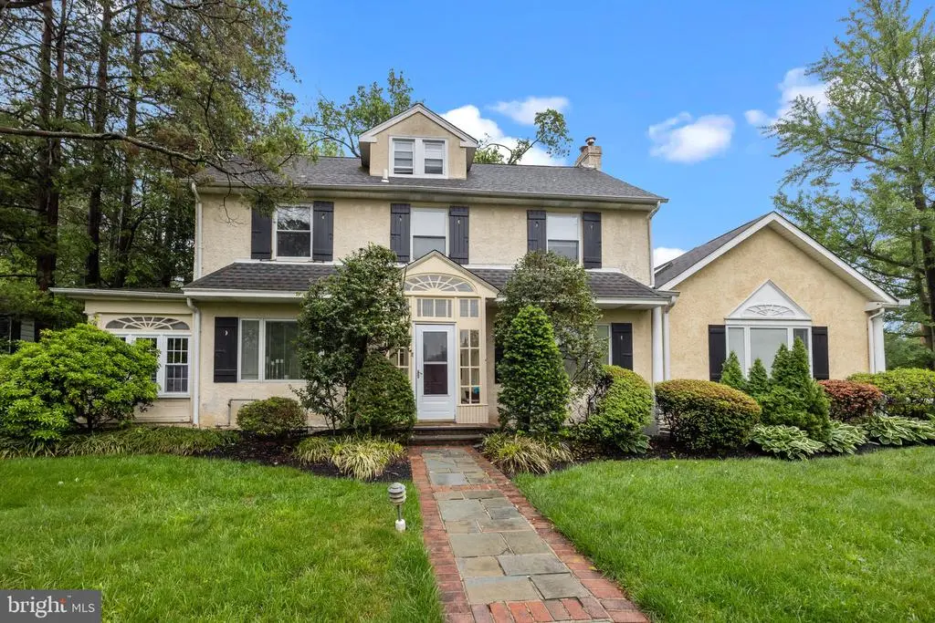 600 Runnymede Ave, JENKINTOWN