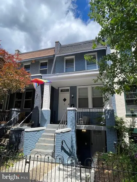 906 I St Se #1, WASHINGTON