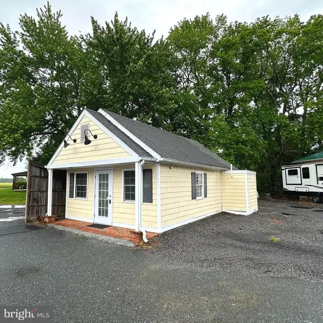 29321 Backtown Rd #bdg 6, Trappe