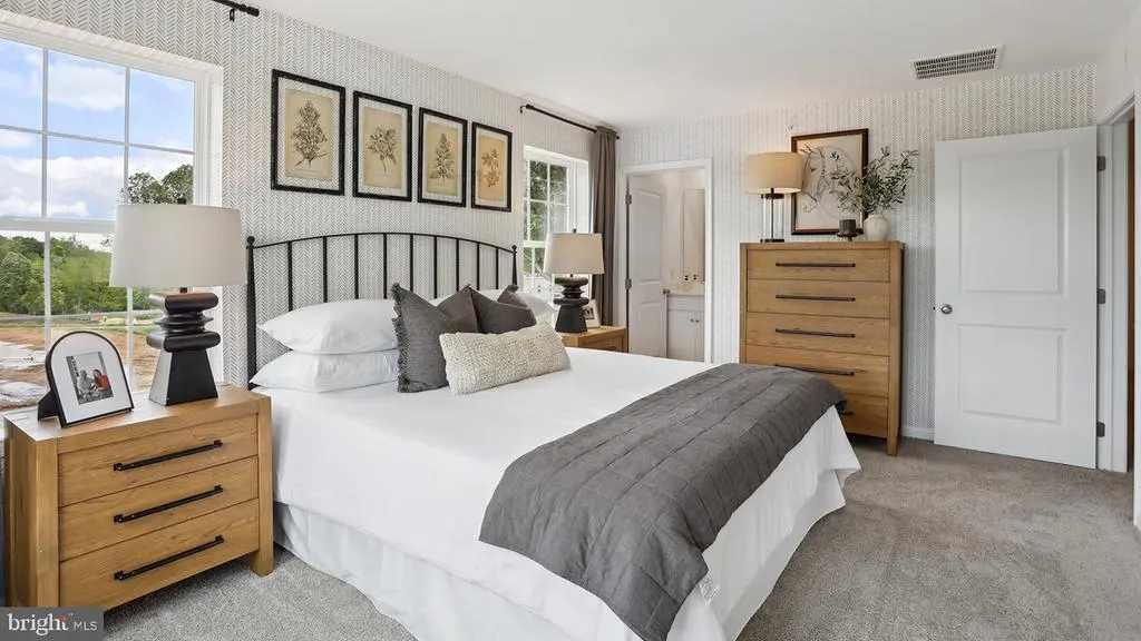 223 Derby Dr, COATESVILLE