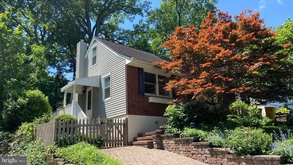 417 W Maple Rd, Linthicum Heights