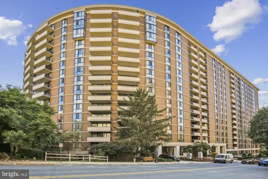 4620 N Park Ave #1502e, Chevy Chase
