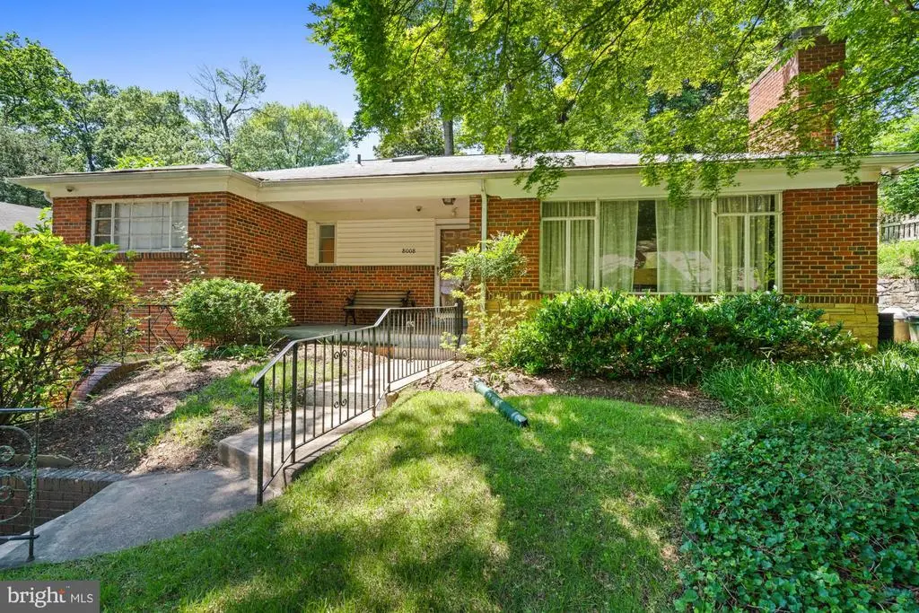 8008 Park Crest Dr, Silver Spring