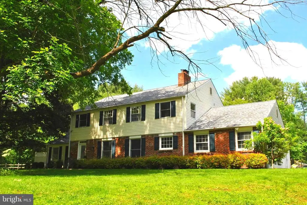 403 Brinton Lake Rd, THORNTON