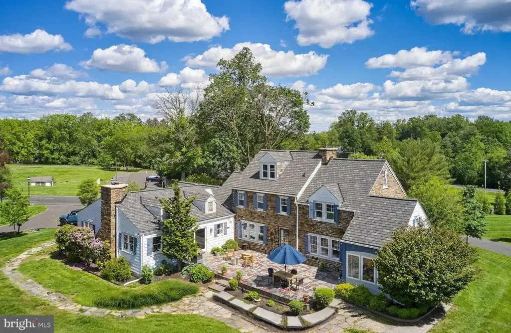 65 Copper Beech Ln, DOYLESTOWN