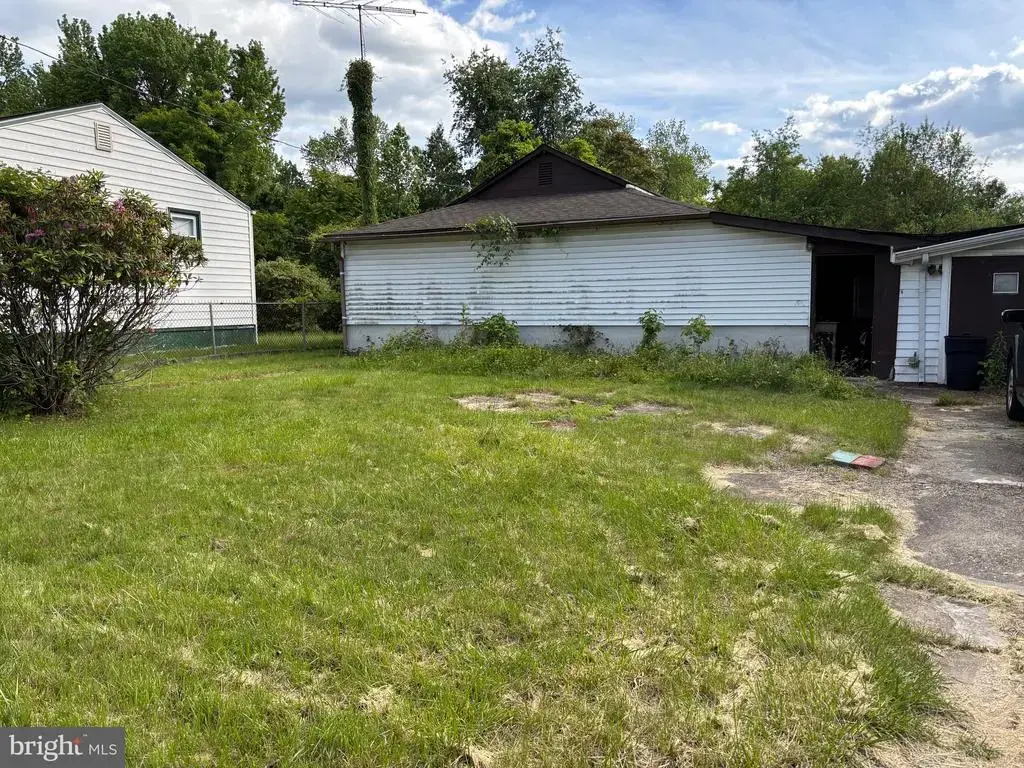 1509 Venice Ave, BRISTOL