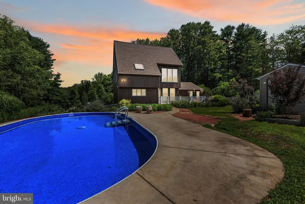 6608 Cherry Hill Rd, Baldwin