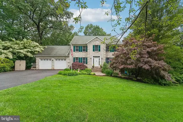 4270 Deborah Court, Mount Airy