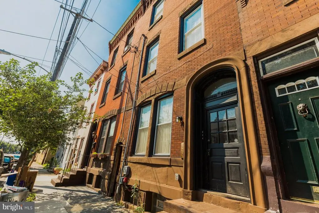 2106 E York St, PHILADELPHIA