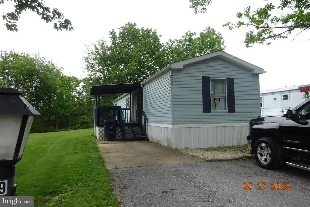 99 Meadowview Ct, SHIPPENSBURG