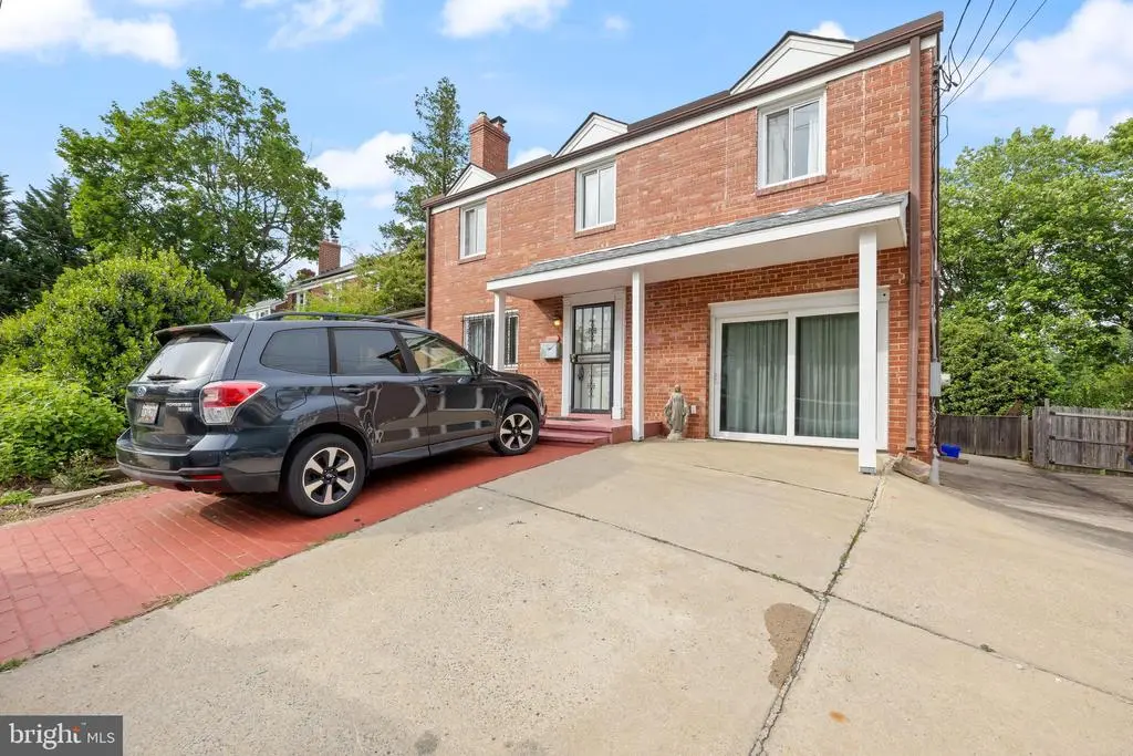 8905 Georgia Ave, Silver Spring