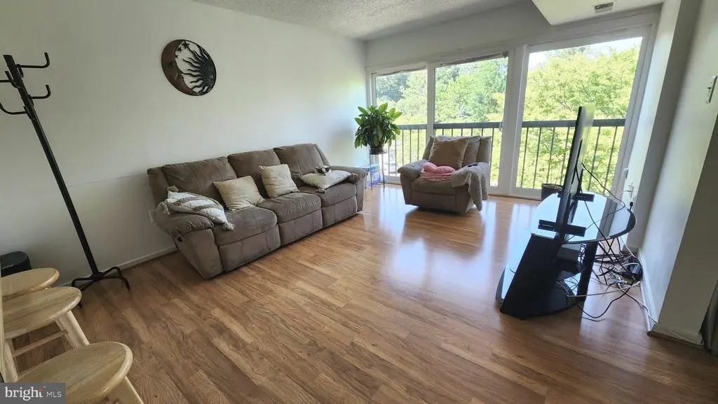 2921 N Leisure World Blvd #418, SILVER SPRING