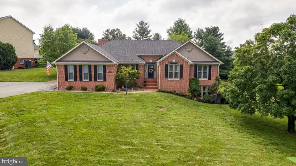 64 Huntfield Ln, CHARLES TOWN