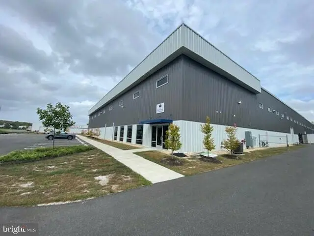 810 Chesapeake Dr, Cambridge