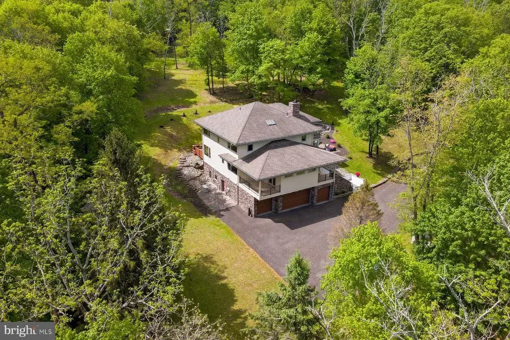 282 Aqueduct Rd, WASHINGTON CROSSING