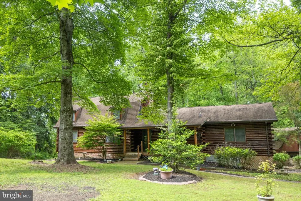 111 Mill Rd, Thornton