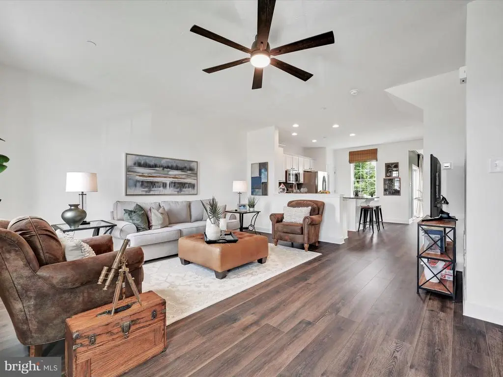 117 Holstein Dr #164, HANOVER