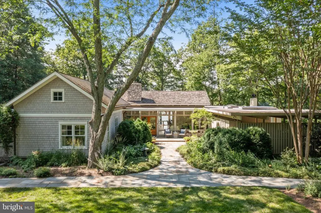 917 Arbutus Rd, Annapolis