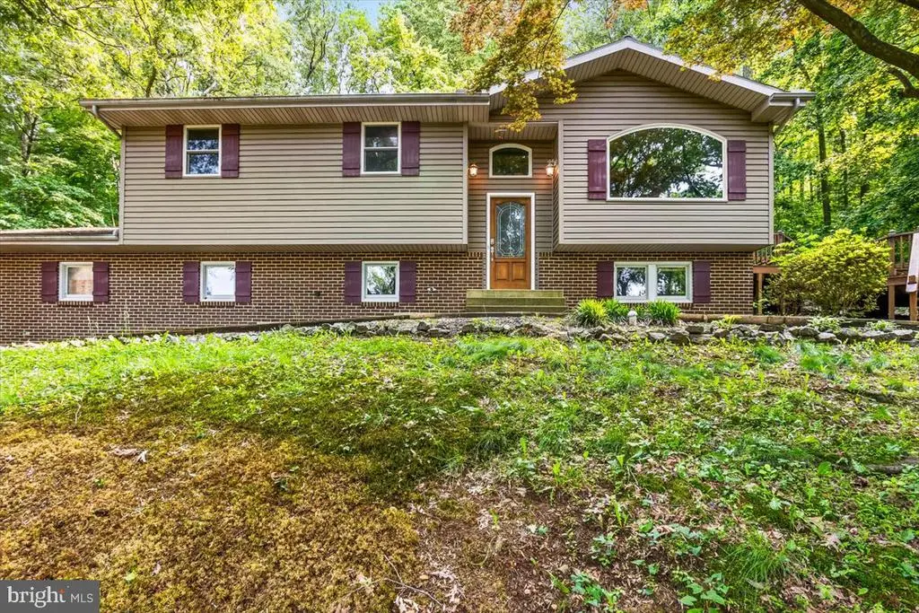 102 Ironmaster Rd, LEBANON