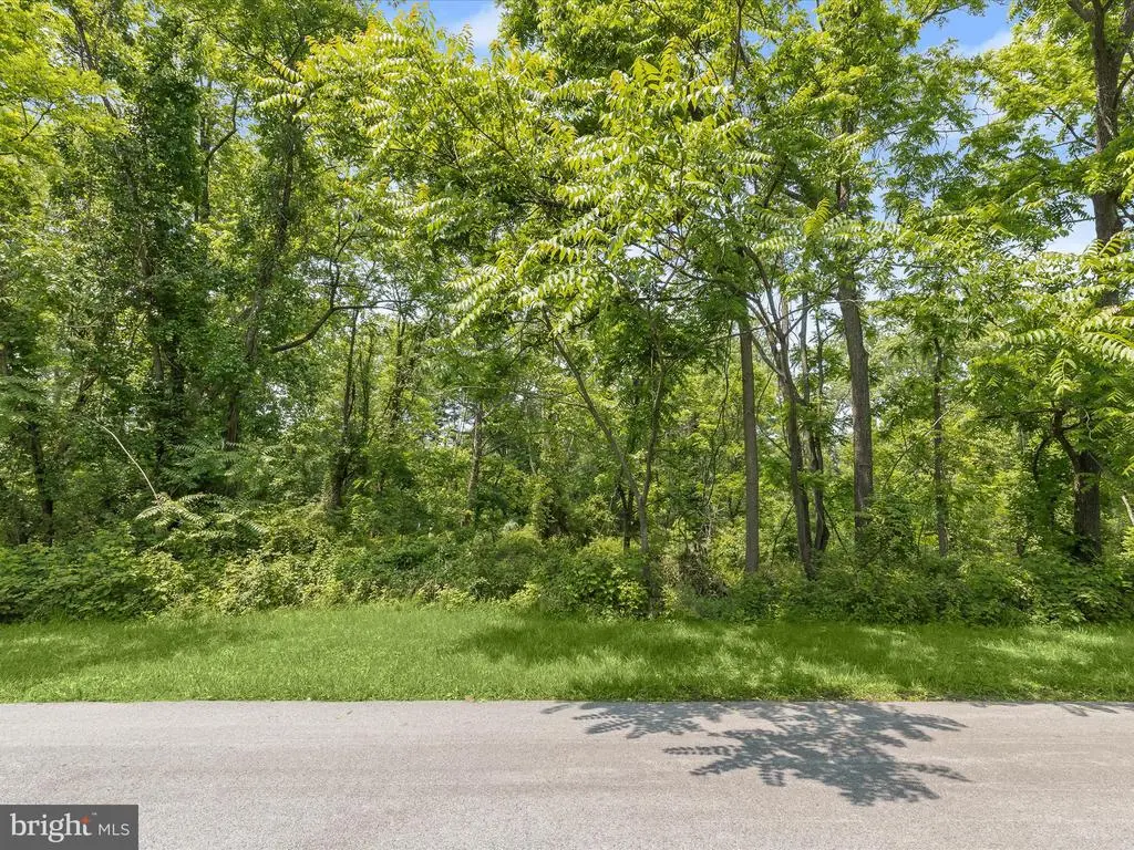 9440 Dartmouth Rd, Columbia