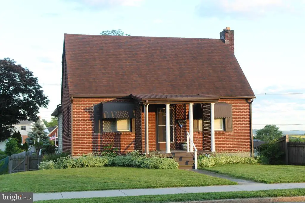 618 Brookfield Ave, Cumberland