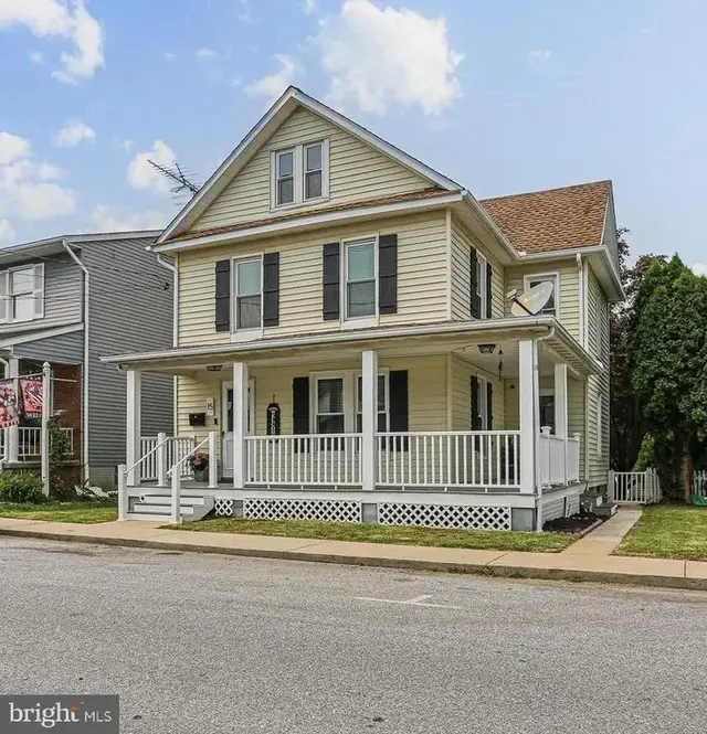 15 Hersh Ave, Westminster