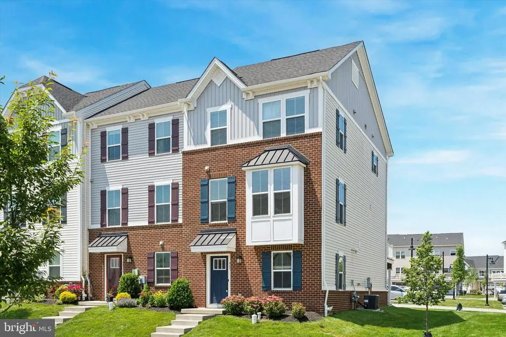 609 Holywell Dr, Malvern