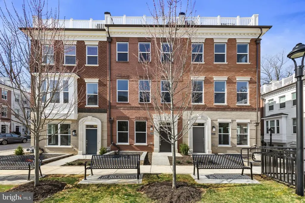 10302 Grosvenor Pl, ROCKVILLE