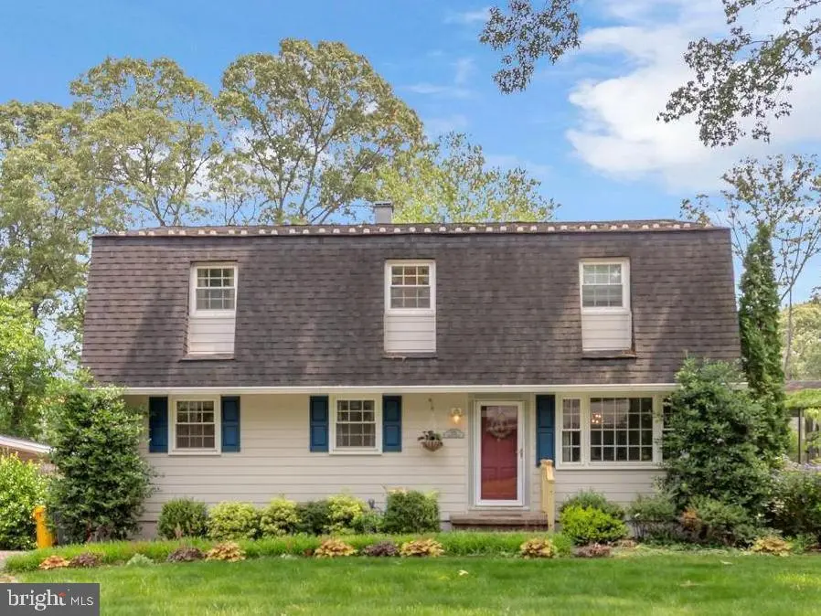 525 Center Dr, Severna Park